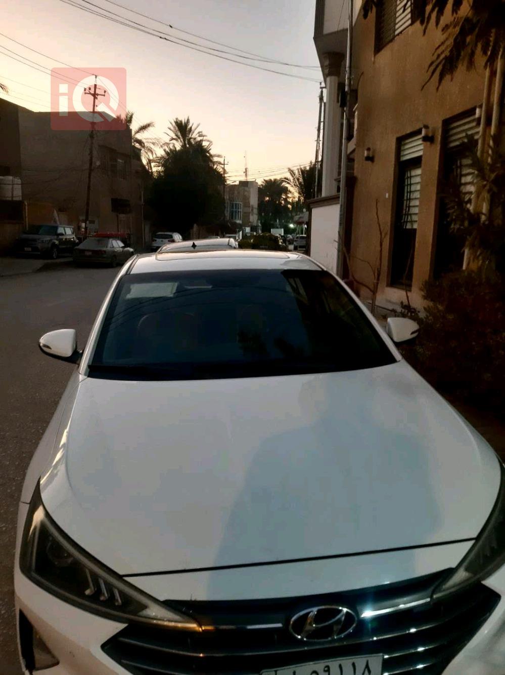 هیوندای ئەلەنترا